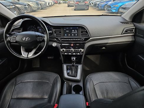 Used 2019 Hyundai Elantra Limited w/ Cargo Package FWD image 11