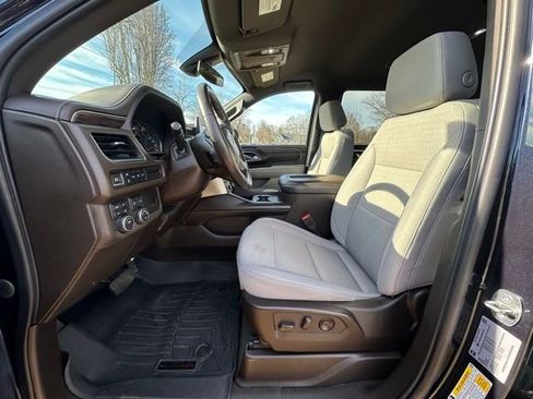 Used 2022 Chevrolet Tahoe LS w/ Driver Alert Package image 24