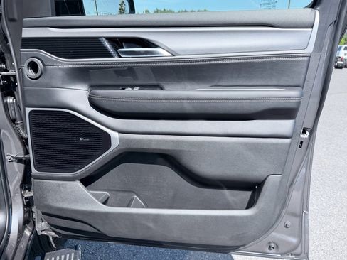 New 2026 Jeep Grand Wagoneer Limited AWD/4WD image 35