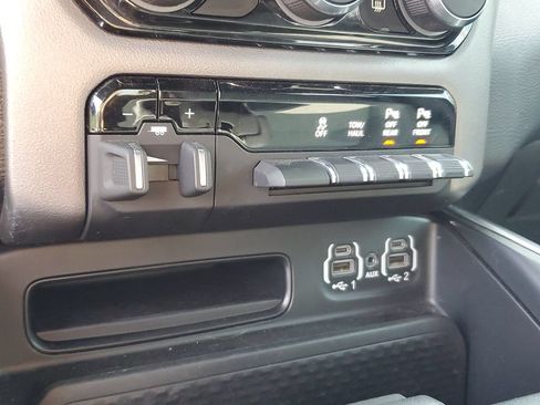 Used 2021 RAM 1500 Big Horn AWD/4WD image 28