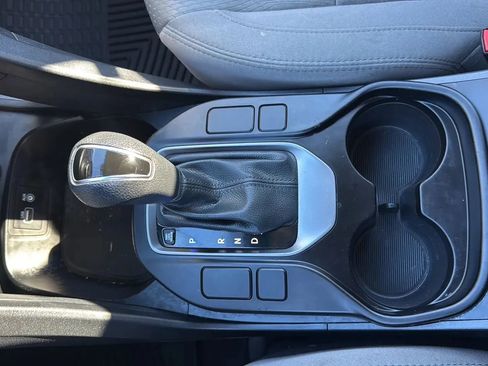 Used 2017 Hyundai Santa Fe Sport image 20