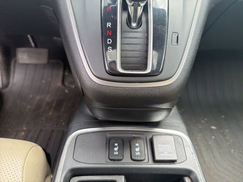 Used 2016 Honda CR-V Touring image 14