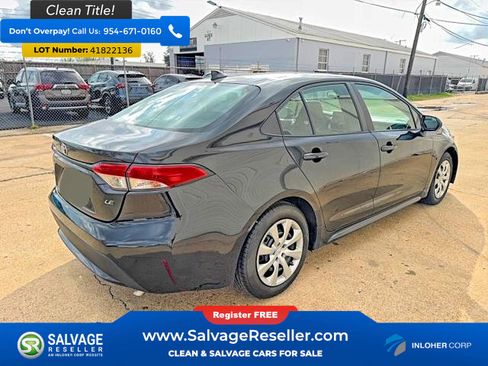 Used 2021 Toyota Corolla LE image 5