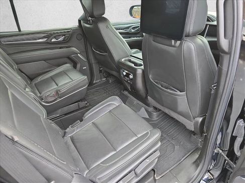 Used 2022 GMC Yukon Denali w/ Denali Ultimate Package image 11