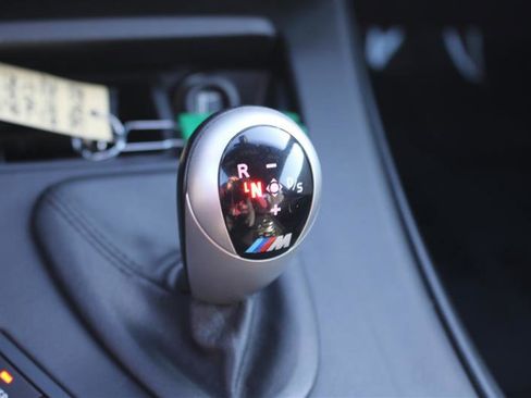 Used 2011 BMW M3 Coupe image 28