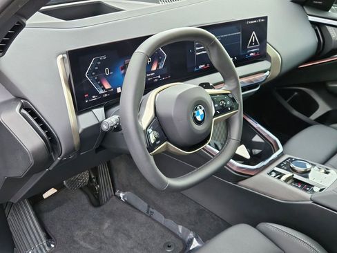 Certified 2025 BMW X3 xDrive30i AWD/4WD image 11
