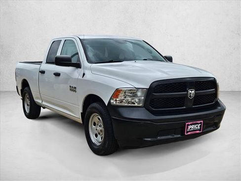 Used 2018 RAM 1500 Tradesman RWD image 3