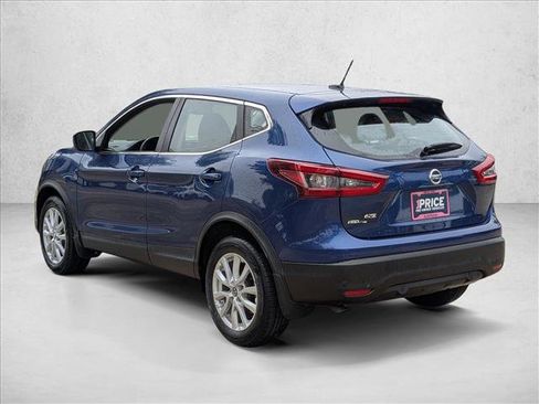 Used 2022 Nissan Rogue Sport S FWD image 8