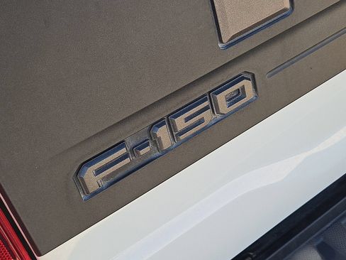 Used 2023 Ford F150 Raptor AWD/4WD image 12