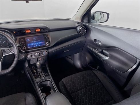 Used 2024 Nissan Kicks SV image 20