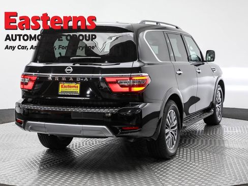 Used 2022 Nissan Armada SV w/ SV Appearance Package image 5