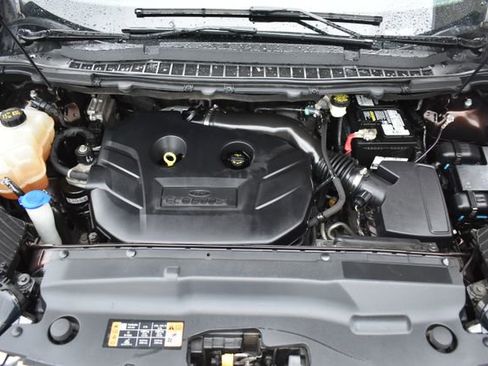 Used 2017 Ford Edge Titanium w/ Equipment Group 301A image 57