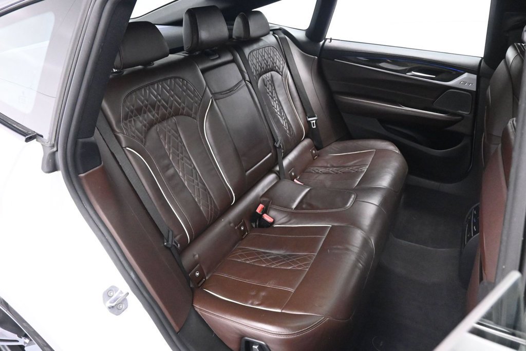 Used 2019 BMW 640i Gran Turismo xDrive w/ Luxury Seating Package AWD/4WD image 18