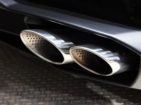 Used 2018 Lamborghini Huracan LP 580-2 RWD image 56