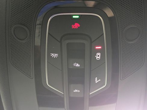 Certified 2024 Audi SQ8 Premium Plus AWD/4WD image 24
