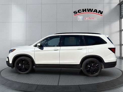 Used 2021 Honda Pilot Black Edition image 7
