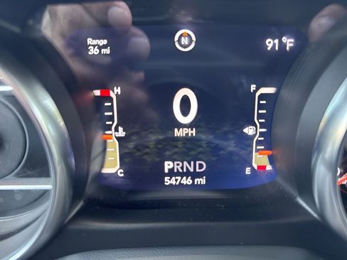 Used 2022 Jeep Wrangler Unlimited Sahara w/ Cold Weather Group image 25