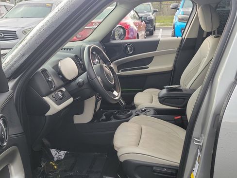 Used 2024 MINI Cooper Countryman S w/ Signature Upholstery Package image 15