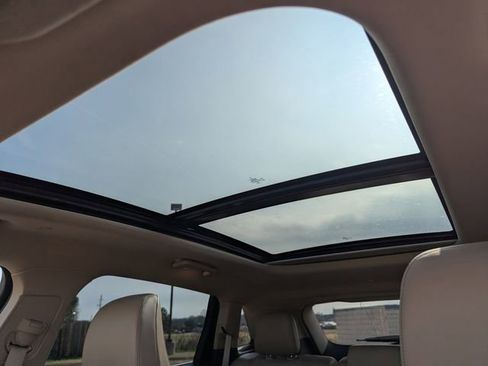 Used 2023 Lincoln Nautilus Reserve w/ Cargo Utility Package image 15