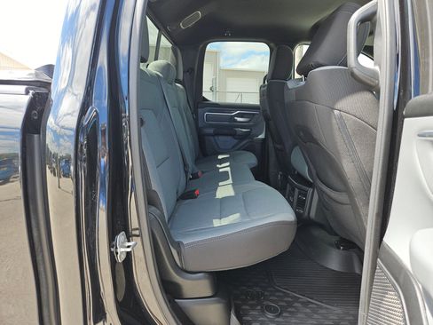 Used 2023 RAM 1500 Big Horn AWD/4WD image 25