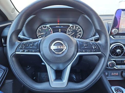 Used 2024 Nissan Sentra SV image 10