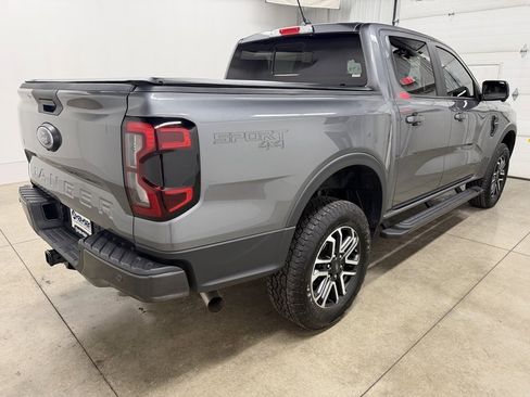 Used 2025 Ford Ranger Lariat w/ Trailer Tow Package image 17