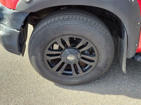 Used 2010 Toyota Tundra 2WD Double Cab image 31