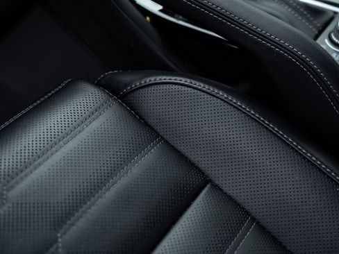 Used 2025 Kia Telluride SX Prestige AWD/4WD image 30