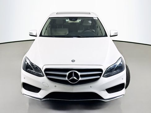 Used 2016 Mercedes-Benz E 350 Sedan w/ Premium Package image 2
