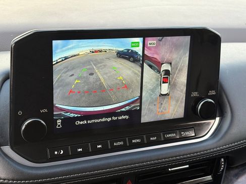 Certified 2023 Nissan Rogue SL w/ SL Premium Package image 25