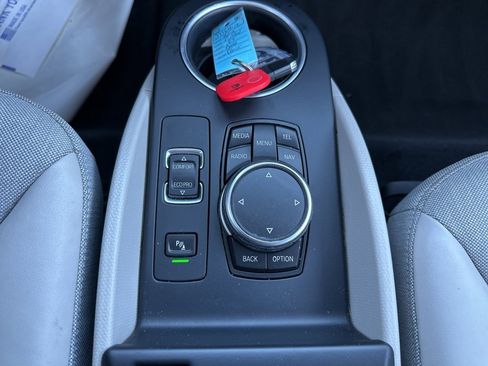 Used 2015 BMW i3 image 4