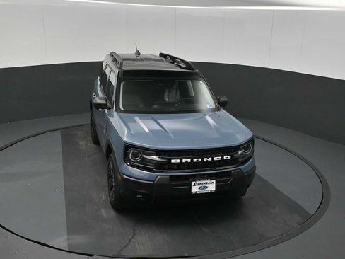 Used 2025 Ford Bronco Sport Outer Banks w/ Outer Banks Tech Package+ AWD/4WD image 11