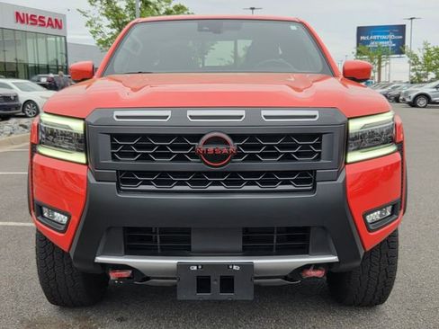 Used 2025 Nissan Frontier PRO-4X AWD/4WD image 6