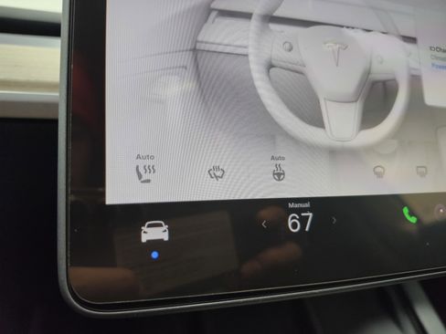 Used 2023 Tesla Model Y Long Range image 9