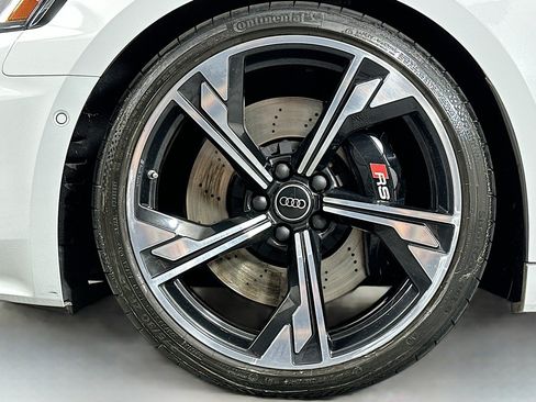 Used 2023 Audi RS 5 w/ Black Optic Carbon Package AWD/4WD image 11