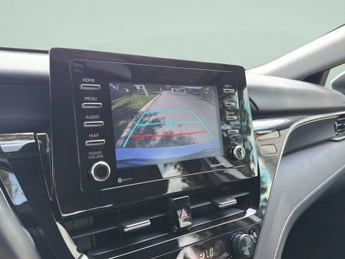 Used 2023 Toyota Camry SE FWD image 15