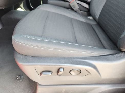 Used 2025 Chevrolet Silverado 1500 LT image 27