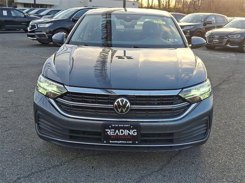 Used 2024 Volkswagen Jetta S image 2