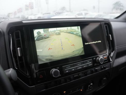 New 2026 Nissan Frontier SV image 12