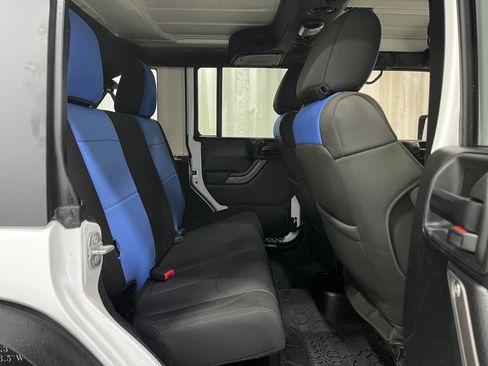 Used 2017 Jeep Wrangler Unlimited Sport w/ Quick Order Package 24S image 28