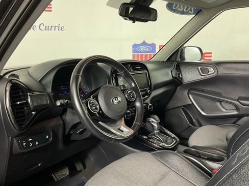 Used 2020 Kia Soul EX image 13