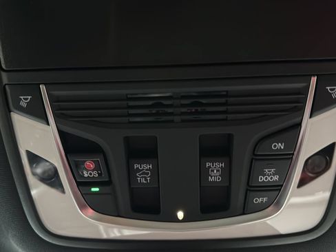 Used 2025 Acura MDX A-Spec AWD/4WD image 44