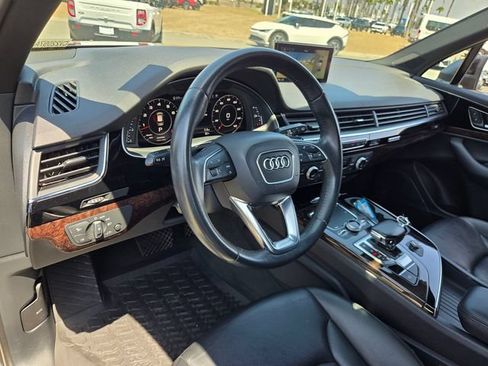 Used 2019 Audi Q7 3.0T Premium Plus AWD/4WD image 8