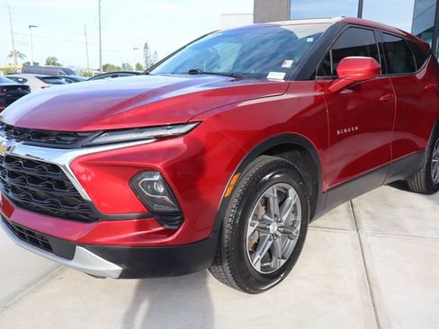 Used 2024 Chevrolet Blazer LT AWD/4WD image 8