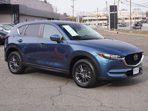 Used 2019 MAZDA CX-5 Touring image 2