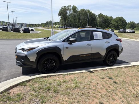 Certified 2024 Subaru Crosstrek 2.5i Wilderness w/ Wilderness Package AWD/4WD image 7