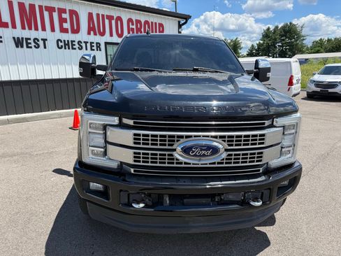 Used 2019 Ford F250 Platinum w/ Platinum Ultimate Package AWD/4WD image 3