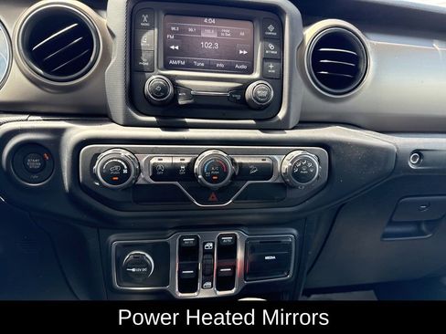 Used 2018 Jeep Wrangler Unlimited Sport S AWD/4WD image 19