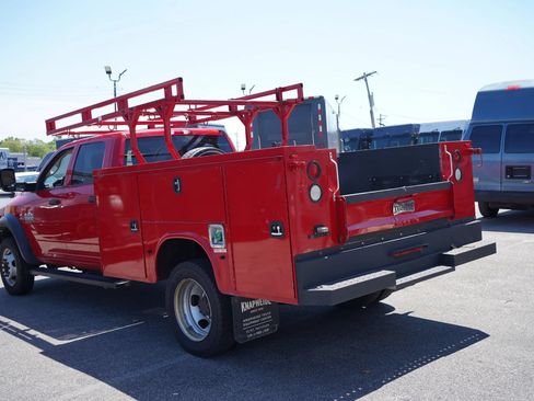 Used 2018 RAM 5500 Tradesman w/ Max Tow Package RWD image 4