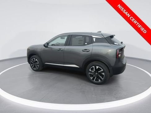 Used 2025 Nissan Kicks SV w/ Illumination Package AWD/4WD image 6